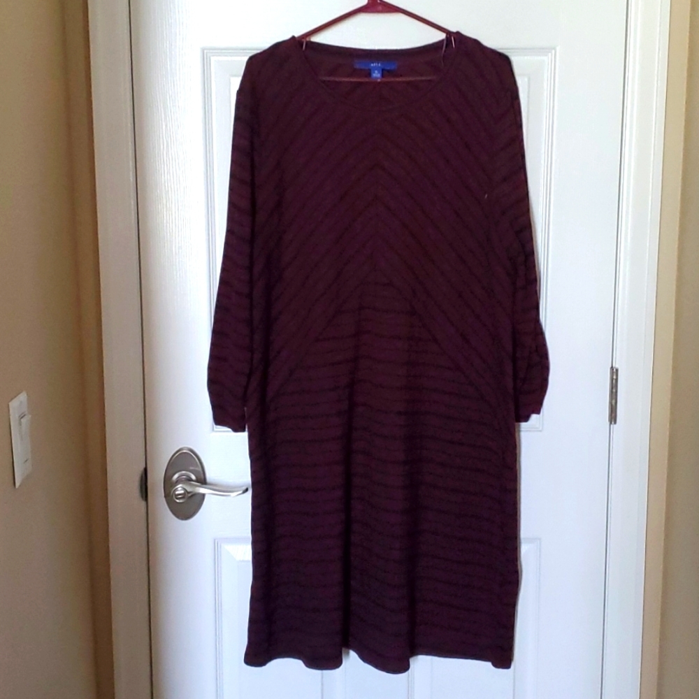 Midi Maroon and black stripped dress